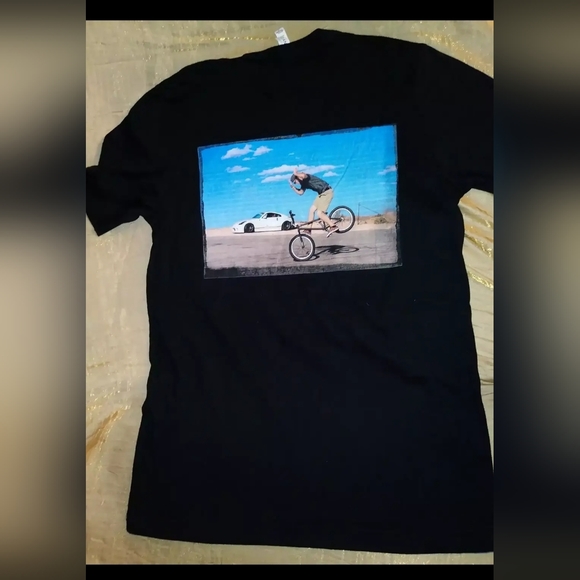 Bella Canvas Other - MEDIUM THRILLTHY UNISEX T SHIRT